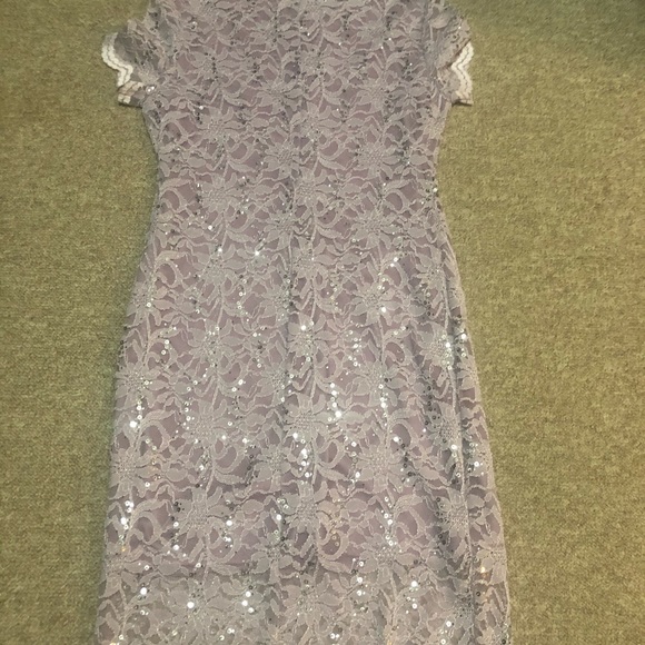 Sequence Floral Dress - Picture 6 of 6